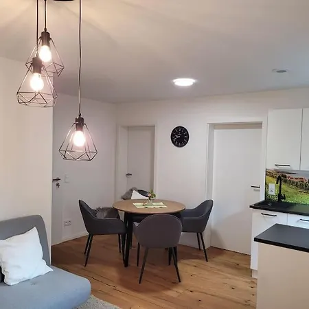 Neues 2 Schmuckstück Apartment *